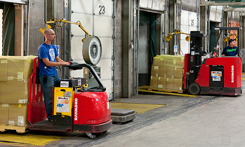 Raymond Material Handling Solutions for Retail