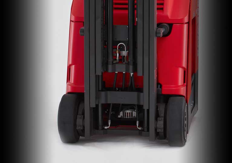 Raymond 4250 Stand Up Counterbalanced Truck Drive Wheels