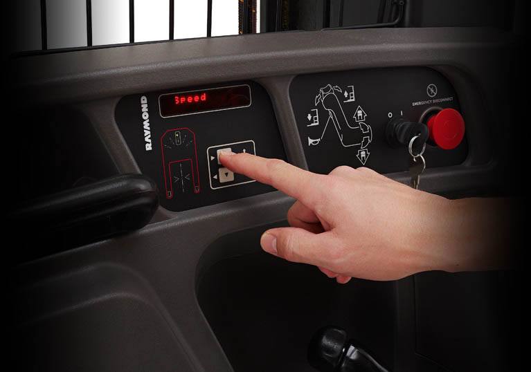 Raymond 5200 Orderpicker Truck Maintenance Diagnostics