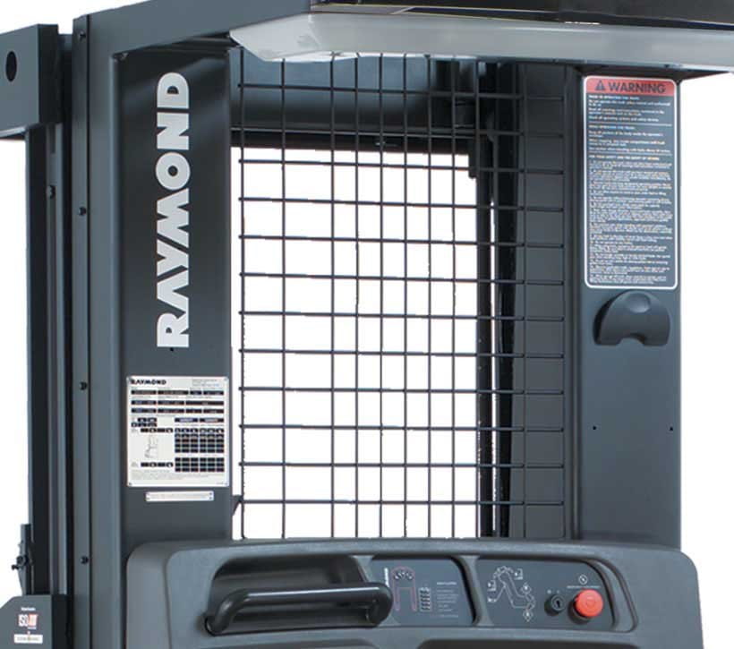 Raymond 5200 Orderpicker Clear View Mast