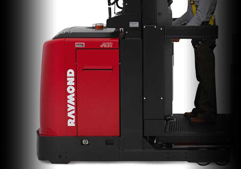 Raymond 5000 Series Orderpicker stock picker truck