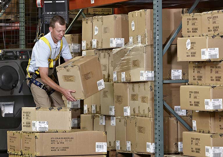 Raymond 5000 Series Order Picker Truck