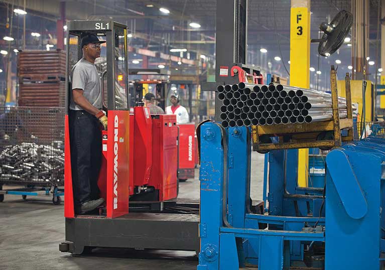 Raymond Sideloader Heavy Duty Load Capacity