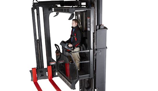 Raymond 9800 Swing Reach Turret Truck with Fork Positioner